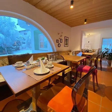 Christina 3* Seefeld in Tirol