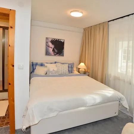 Christina Seefeld in Tirol