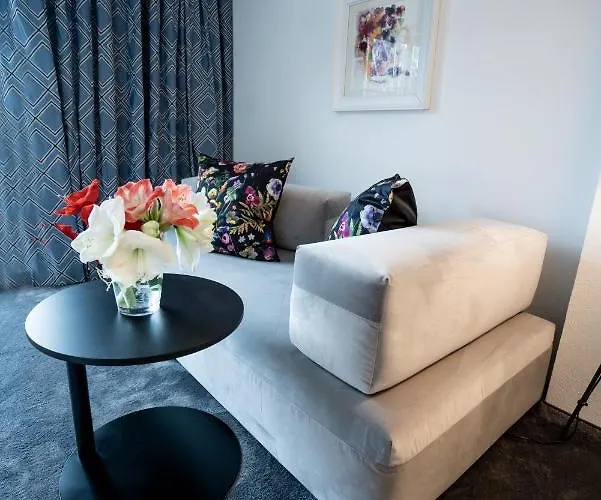 Christina Hotel 3*