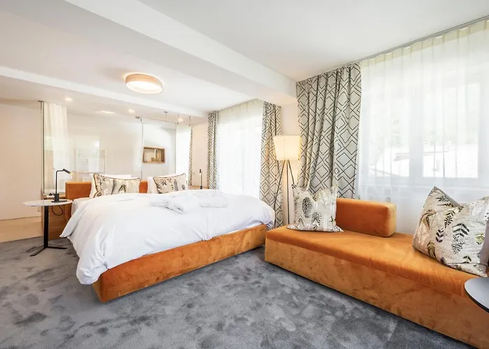 Hotel Christina Seefeld in Tirol