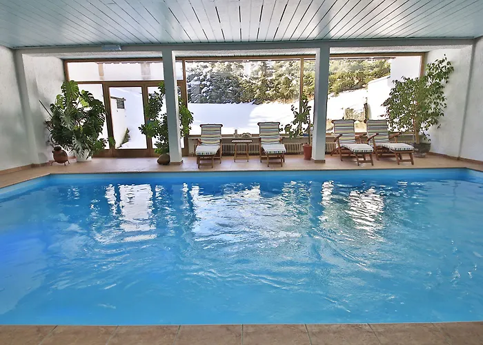 Christina Hotel 3*