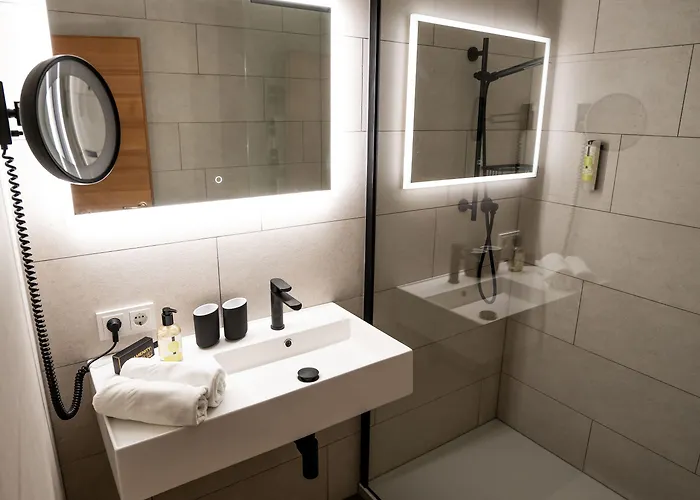 Christina Hotel 3*