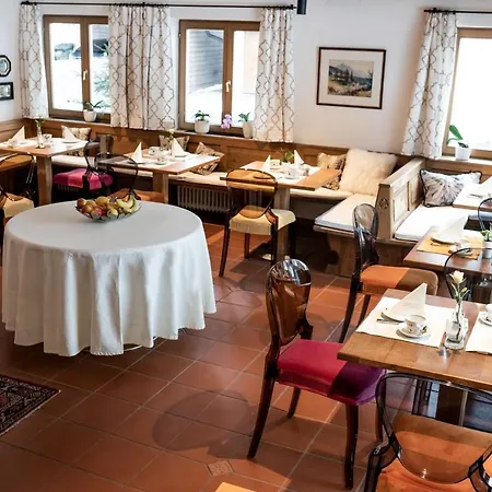Christina Hotel