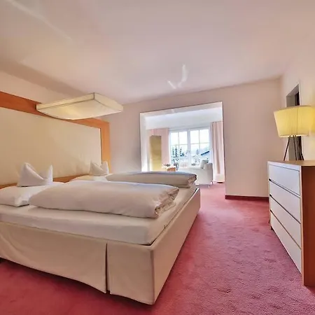 Hotel Christina 3*
